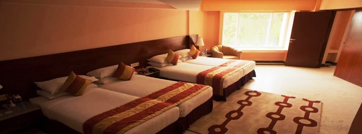 1395/Highland Hotel - Ooty 08.jpg